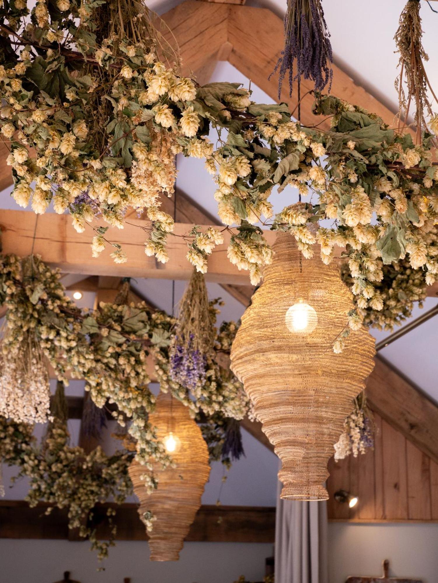 Hotel The Chestnut Horse Winchester Esterno foto