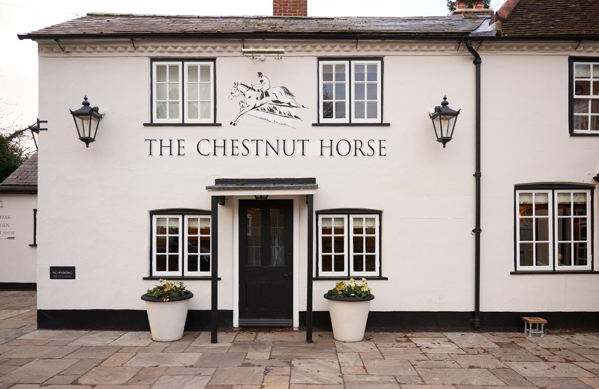 Hotel The Chestnut Horse Winchester Esterno foto